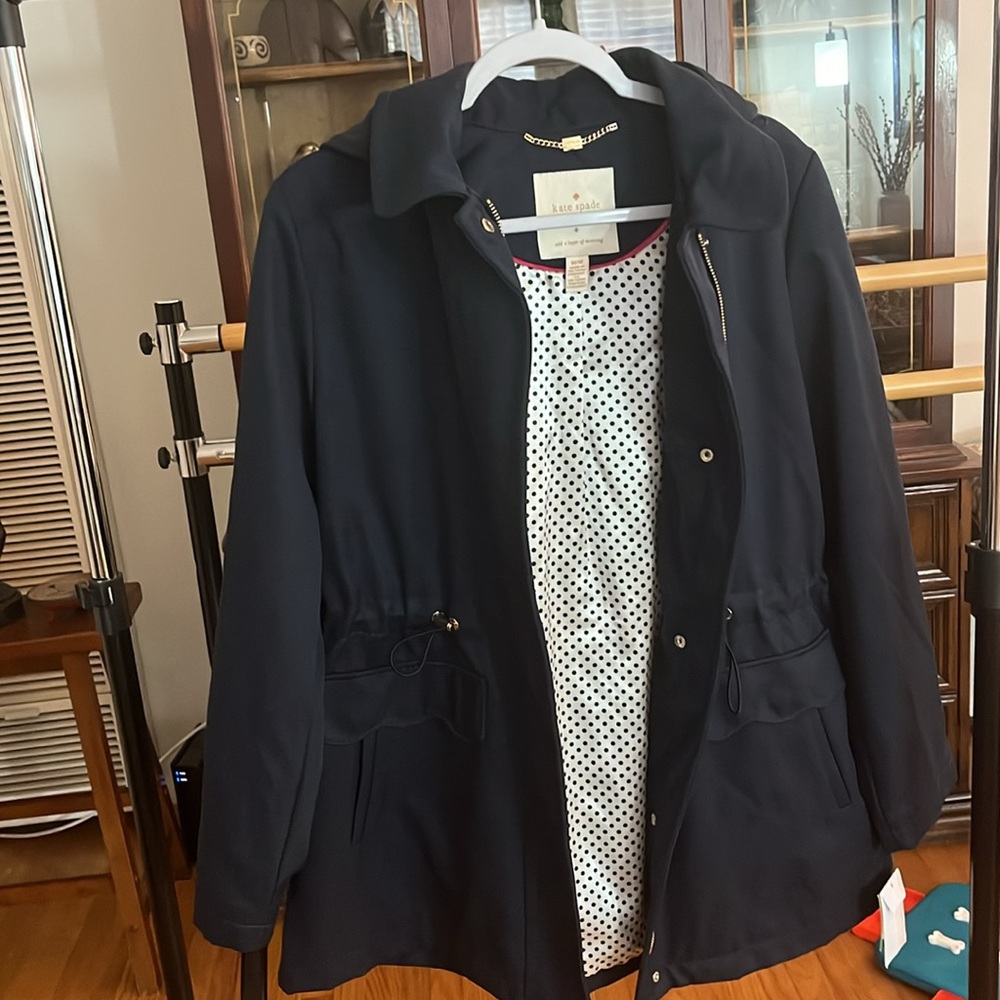 Kate Spade New York scallop pocket rain hooded jacket - Picture 3 of 3